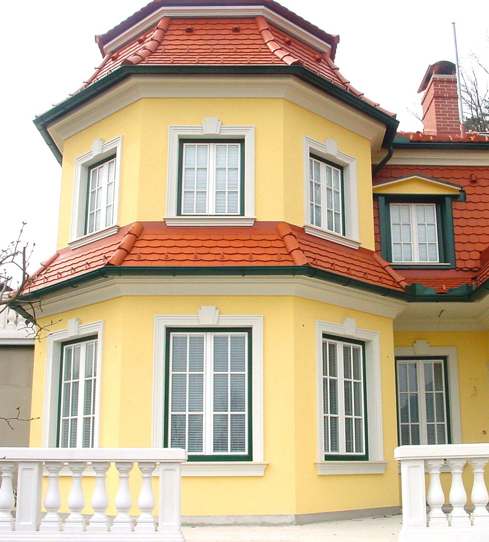 Personalitatea casei este creata cu ajutorul profilelor din polistiren pentru fațadă Austrotherm